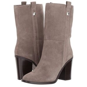 NWOT Nine West Howl Suede Mid Boot Gray